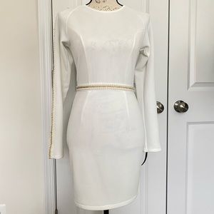 Pretty little thing White dress